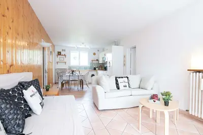 Image de Appartement proche centre Saint-Lary, balcon sud, 7-8 pers, parking