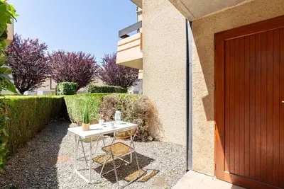 Image de Appartement T2 avec jardinet, parking et casier à skis, quartier thermal, proche télécabine, 2 étoiles