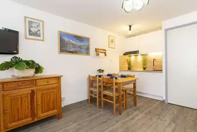 Image de Studio Près du Centre et Téléphérique pour 4