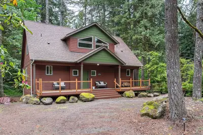 Image de 3rd night Free stay before 2/28/26 hot tub, pet friendly, Ev charger