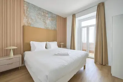 Image de Brand New - Entire Place - Anjos