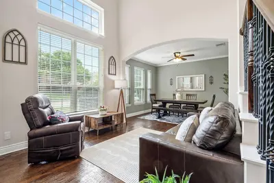 Image de The Sapphire Sanctuary : 5 Bedroom Haven & Sparkling Pool