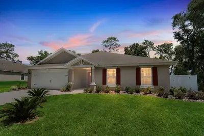 Image de New! Bright & Charming 4br Home in Ocala