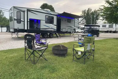 Image de Sun Retreats Gotl Cozy campground in lovely Geneva with Ac, WiFi, fitness room