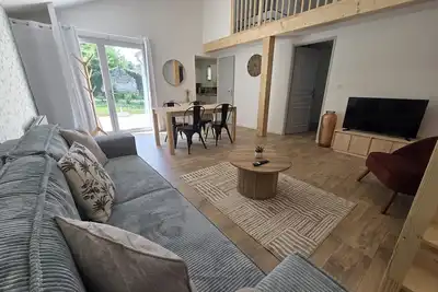 Image de Au son de l'eau côté cour