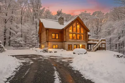 Image de Le Bois Rond at Boisès: Sauna+ Hot Tub for 12