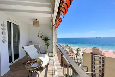 Image de Poniente Beach Modern Apartment (R164)