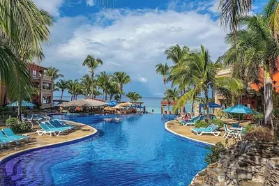 Image de Infinity Bay- Updated Deluxe 1 bedroom/ 2 full bathroom condo