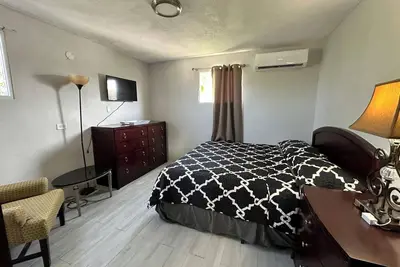 Large 5br/3ba Apartment in San Juan -Cepeda 4