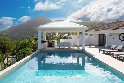 Image de Bo'Tje - Beautiful 4-bedroom villa with Ac, WiFi in lovely Tamarind Hill Estate