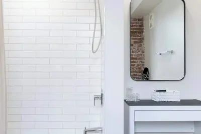 Image de Clean + convenient in dntown Lex