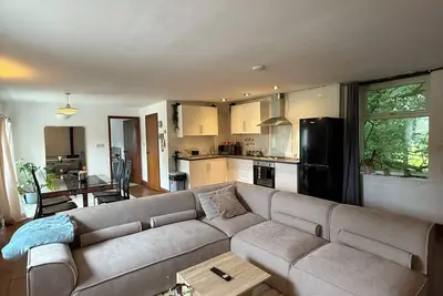 Image de Cosy, secluded barn conversion in Cornwall — 10 minutes from beach