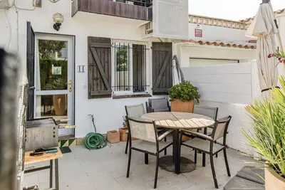 Image de Appartement 'En Empuriabrava' avec terrasse privée, Wi-Fi et climatisation