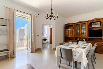 Image de Appartement 'Malu' à Salento avec terrasse partagée, Wi-Fi et climatisation