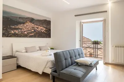 Image de « Monolocale 3 » avec vue, Wi-Fi et climatisation