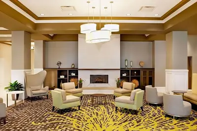 Image de Your Stylish City Escape! 2 Posh Units, Near Cnn Center, Pet-Friendly