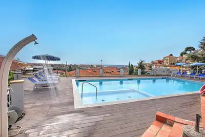 Image de Seaview Pool Retreat - T21, Andora, Italy