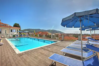 Image de Seaview Pool Retreat - B25, Andora, Italy