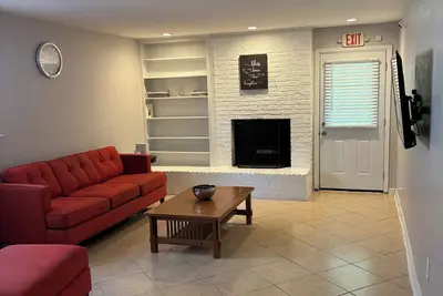 Image de Spacious Private Rooms in Fort Worth Near Downtown + Health Centers