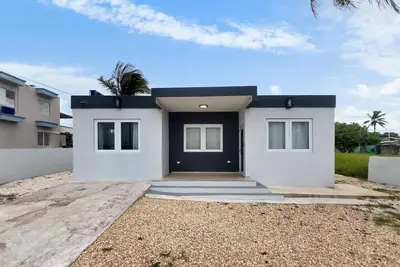 Image de Casa Cueva | BEach House for 14 Ppl @ Arecibo