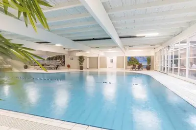 Image de 3 Units | Group Friendly Callanstoog Stay, Beach Adventures, Golf & Pool Access