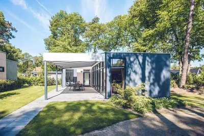 Image de Luxurious, fully furnished 6 person forest villa