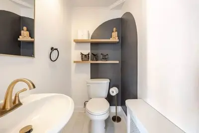 Image de Charming Family & Fido Oasis in Washington D. C.