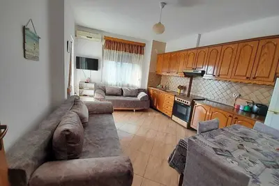 Image de Charming 1-bedroom apartment in lovely Durrës with Sea View, Ac, WiFi
