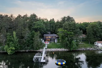 Image de Winter Fun, Ice Skating, Game Room, Ice Fish