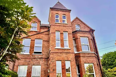 Image de Spacious family-friendly & pet-friendly Victorian home in bustling east Belfast