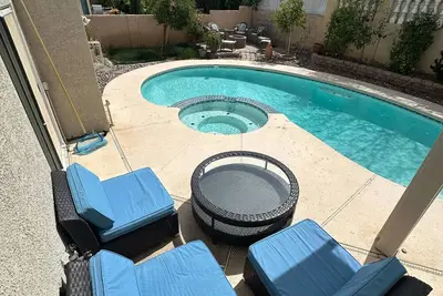 Image de Beautiful house close to Strip