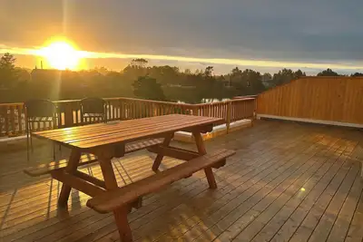 Image de Mitch's Orchid House on the Necanicum River