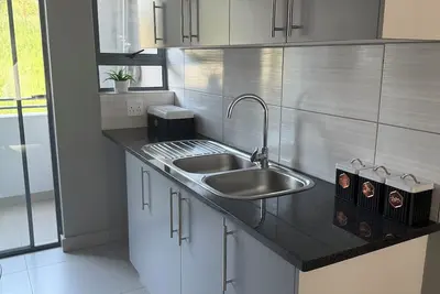 Image de Beautiful 2bedroom 2bathroom with high speed WiFi in Mbabane central.