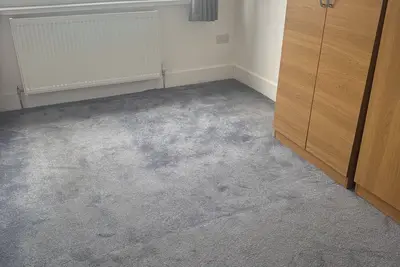 Image de 5 Bedroom Full House Enfield London Parking 2 Cars, Great Location, Massive garden