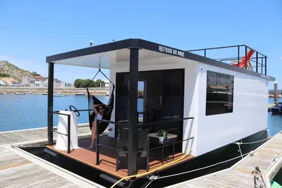 Image de Accommodation on a boat with the comforts of a house in Muxía.
