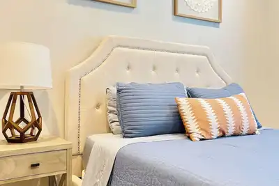 Image de Modern 3br Townhome w/Garage - Walk to Midtown/Downtown Tallahassee & Fsu