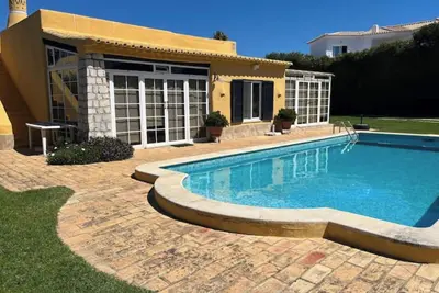 Image de Exclusive house in Lagos: private pool near beaches