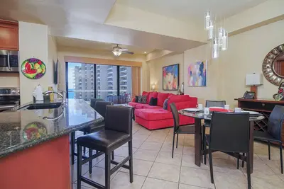 Image de Las Palomas Phase 1 Topaz 306 1 Br 1 Ba
