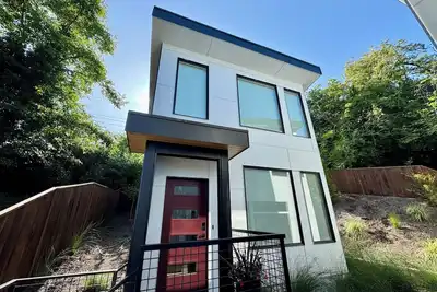 Image de Modern 1-bedroom house with Ac in West Seattle. Close to Alki and Downtown