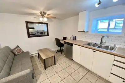 Image de Central with everything you need and more