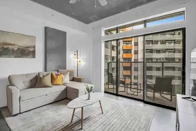 Image de Centric 1br |In Heart of Dtphx|Free Garage Parking