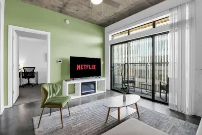 Image de Centric 1br |In Heart of Dtphx|Free Garage Parking