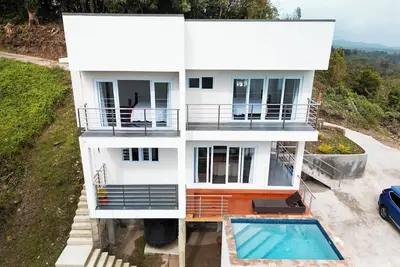 Image de Villa Lilia - 3 Bedroom Piton & Ocean View in Choiseul /Soufriere Area
