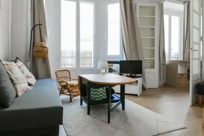 Image de Appartement charmant en hypercentre – 4 couchages – Rue Travot, à deux pas de la mer