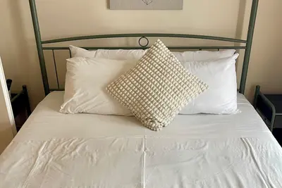 Image de Perfectly-located 2-bedroom apartment in central Athens with A/C, WiFi, balcony.