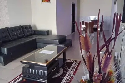 Image de Yp-Made Superb Villa featuring 2 and 1-bedroom apartments,