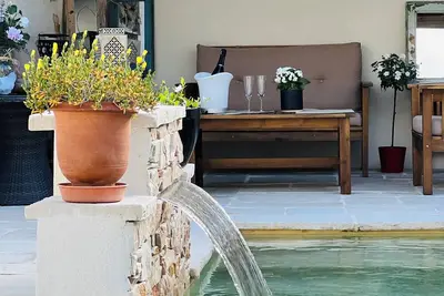 Image de L'Ecrin de Mérindol, havre de paix au cœur du village