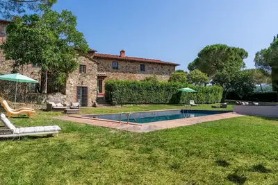 Image de Joli appartement dans une maison de vacances avec Wifi, piscine et Tv, près de Greve In Chianti