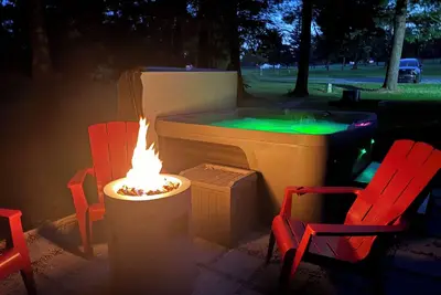 Image de Elk Ridge at Thunder Bay Golf Resort Chalet. Pet friendly/Hot Tub/Golf Views