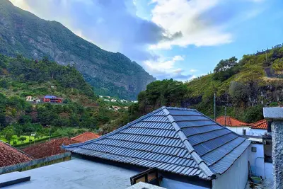 Image de Casa das Grutas - Charming house perfect for two